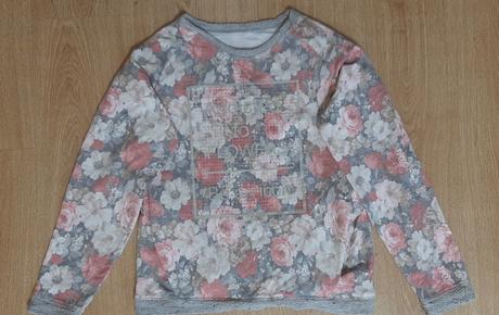 Mikina s vreckami, 158