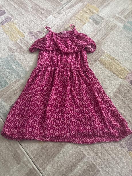 Letné šaty, benetton,146