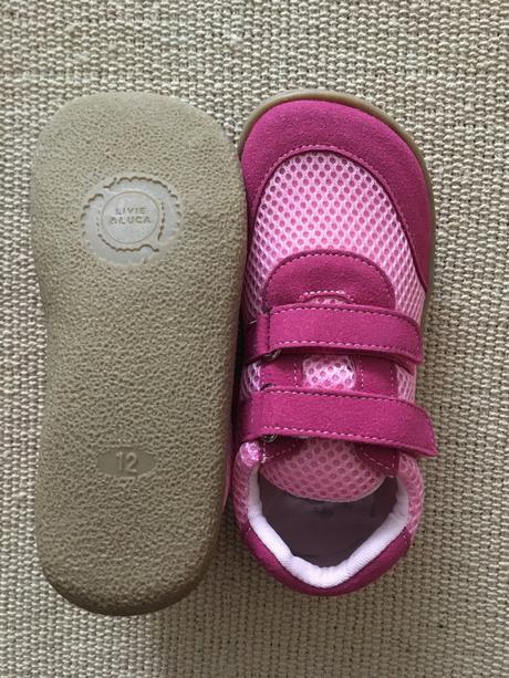 Barefoot, tipsietoes