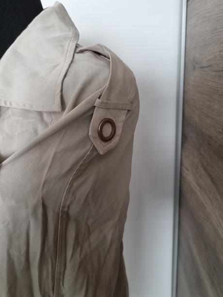 Svetlobéžový ľahký kabát/trencok, timeout,s