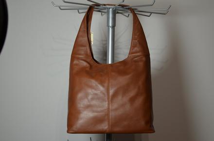 Kožená kabelka, 