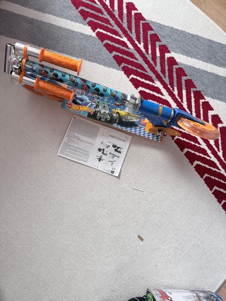 Disney kolobežka paw patrol, hot wheels,