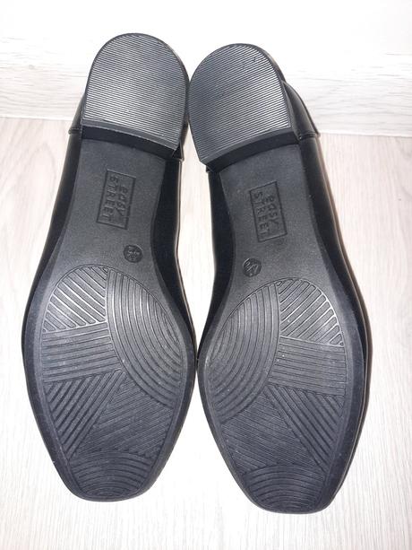 Nové kožené elegantné lodičky (vd 24 cm), deichmann,37