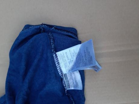 Levi's tmavomodré tričko, levis,m