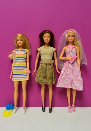 Barbie bábiky,