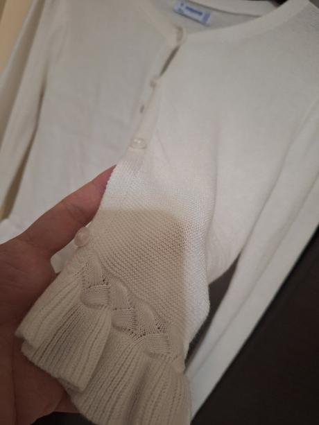 Bielý sveter, mayoral,140