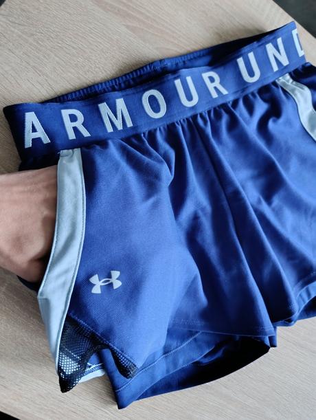 Športové bežecké kraťasy, under armour,s
