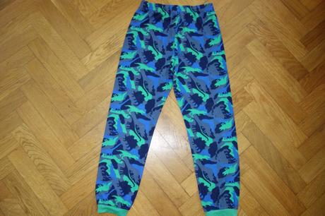 Teplé pyžamo 9-10 rokov, primark,134