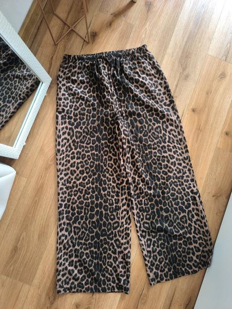 Voľné leopardie nohavice, l