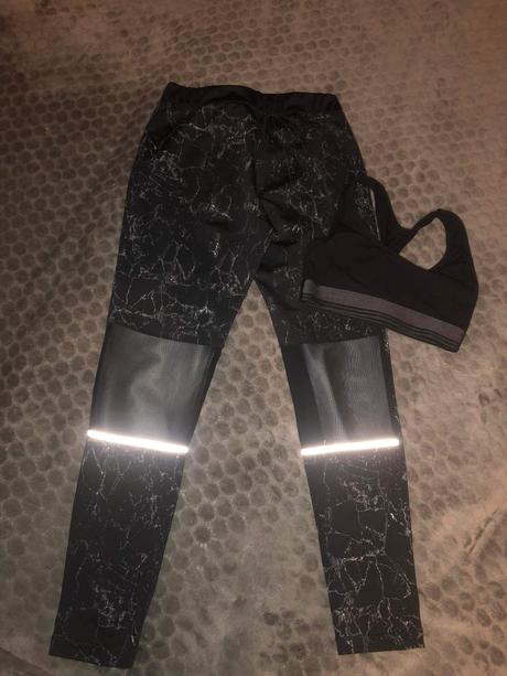 Leginy s reflexnym, s