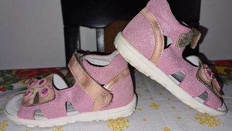 Sandalky, protetika,25