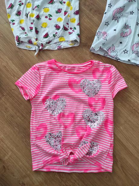 4x tricko 134/140 zachovale, 134