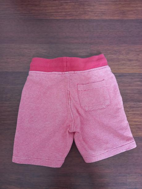 Kratke teplaky okaidi, 86