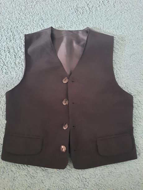 Vesta (od obleku), 122
