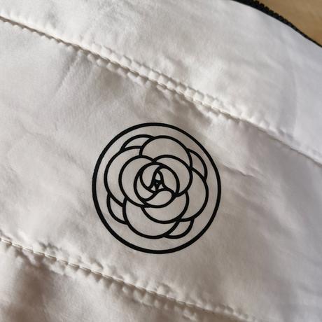 Priestranná kozmetická taška,