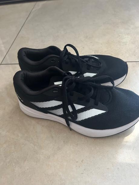 Tenisky adidas, adidas,39