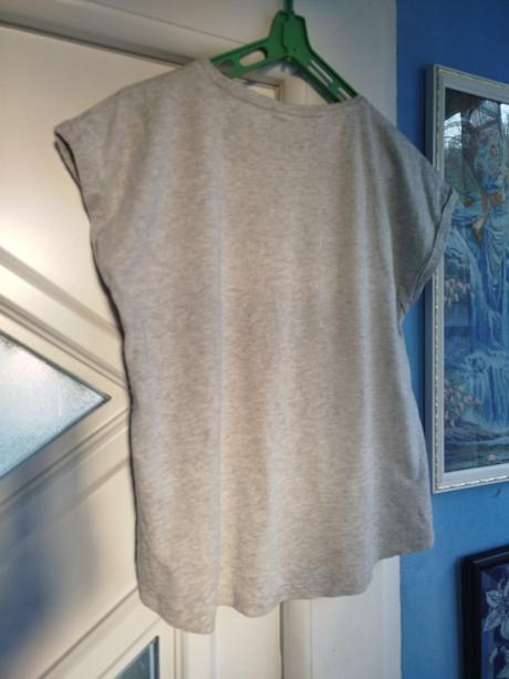 Krásne tričko 134/140, lindex,134