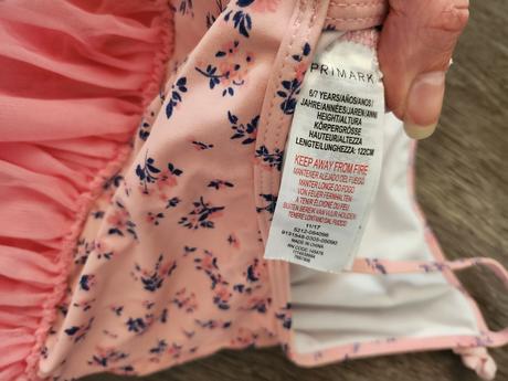 2x krasne plavky, marks & spencer,122
