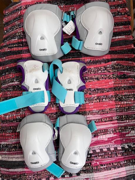 Prilba a chrániče, xs