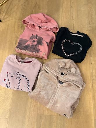 4 mikiny, disney,134