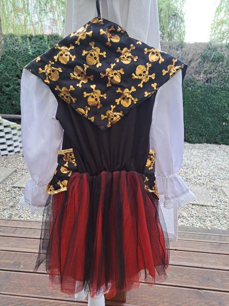 Kostym piratka, 