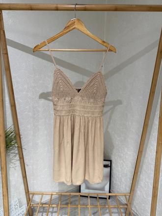 Šaty calzedonia, calzedonia