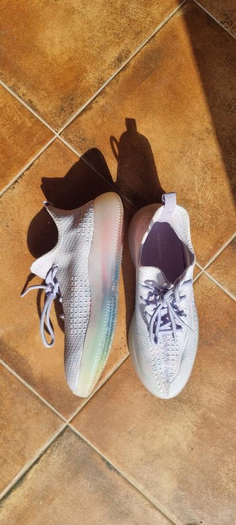 Tenisky, reserved,39