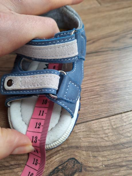 Sandálky action boy, 20