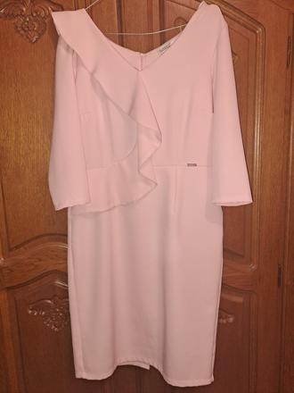 Slabo ružové šaty, l