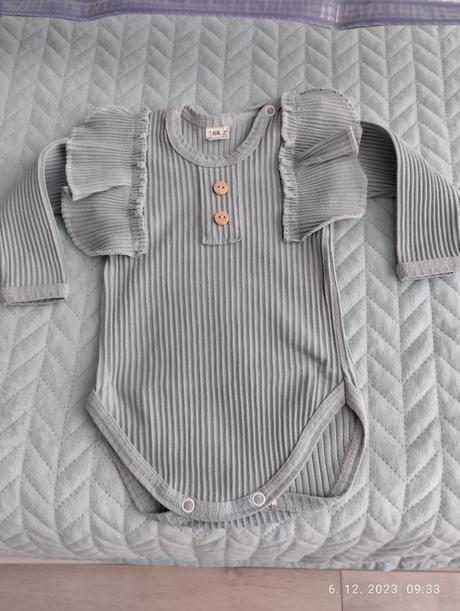 Dievčenské body velk.68, 68