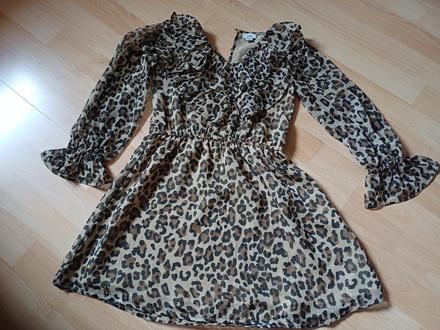 Nadherne leo šaty s volánmi, river island,122
