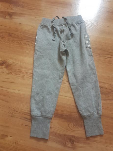 Tepláky, disney,122