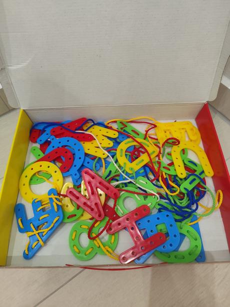 Predám hračku na rozvoj zručnosti, 