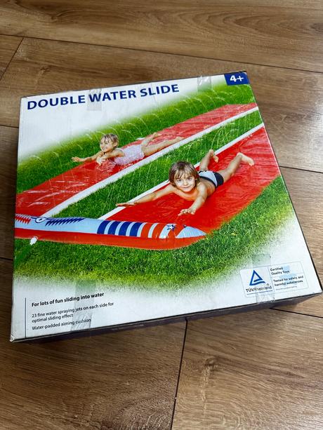 Vodná dvojitá kĺzačka, 