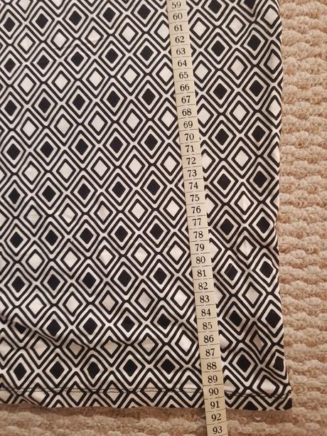 Strečové šaty, envy,s