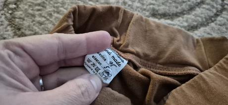 2x tepláky pudláčkovo, 116