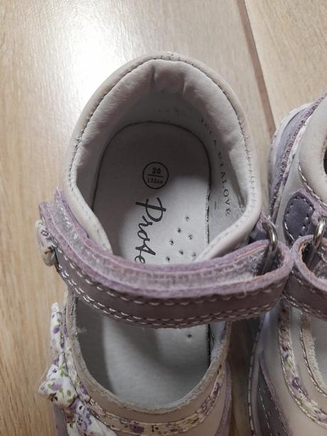 Sandálky, protetika,20