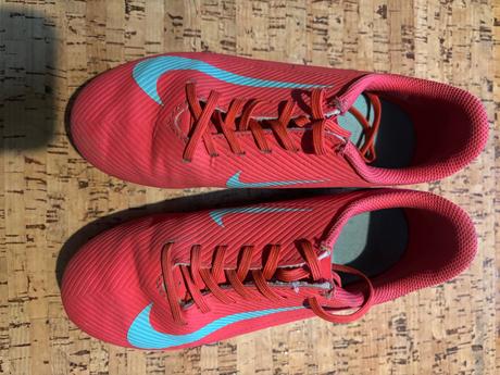 Kopacky mercurial, nike,33