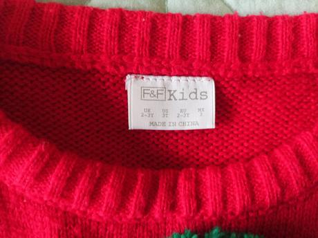 Raz obleceny svetielkujuci svetricek, f&f,92