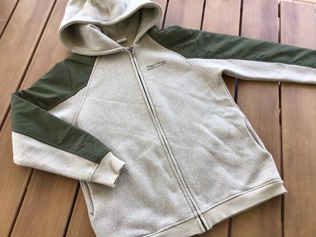 Plyšová mikinobunda s kontrastnymi rukávmi, zara,164