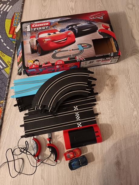 Autodráha - garáž, 