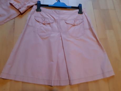 Vzdušný, letný kostýmček, m