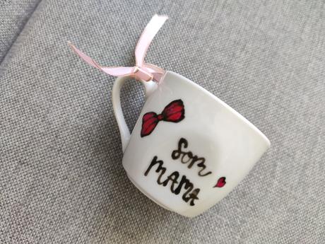 Vlastnoručne maľované šálky, 