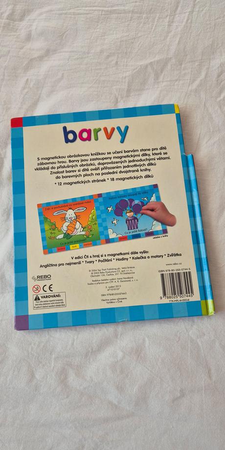 Magnetická knižka barvy a magnetická hra autá, 