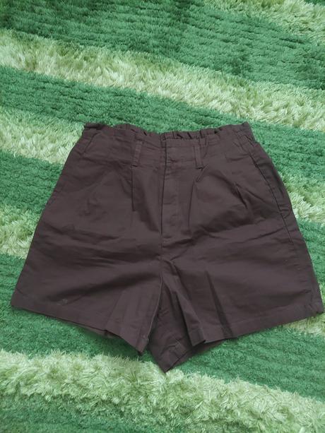 Šortky, 40