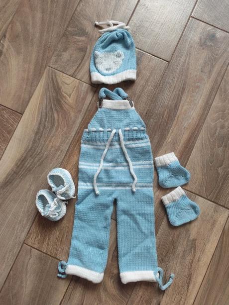 Štrikovaná súprava pre bábätko, 50