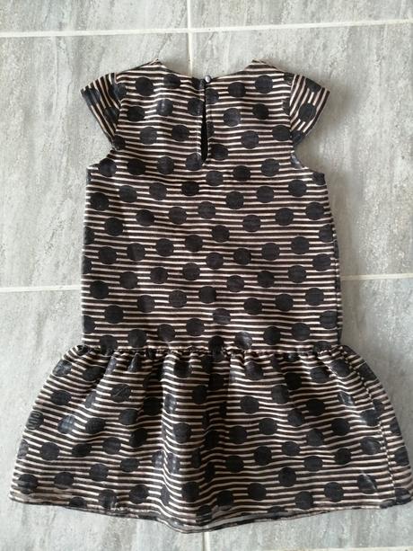 Bodkované šaty next v 134,9 r.,s podšívkou, next,134