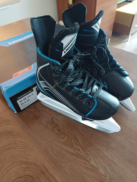 Chlapčenské korčule, crowned,35