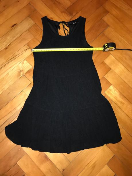 Čierne letné šaty, m