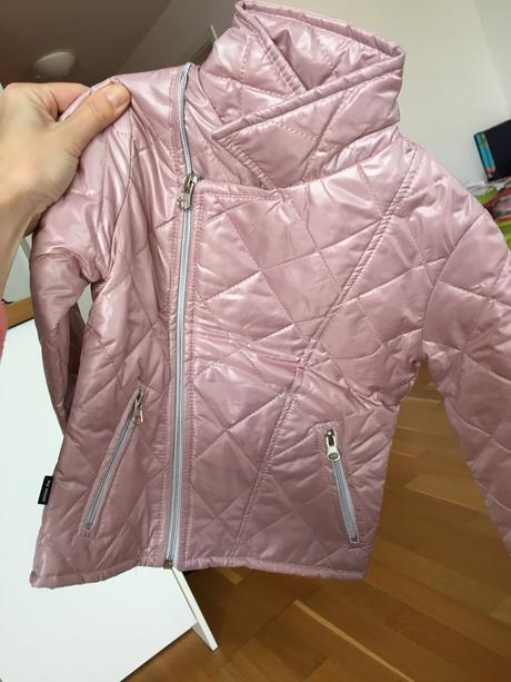 Pudrovoruzova bundicka, 98